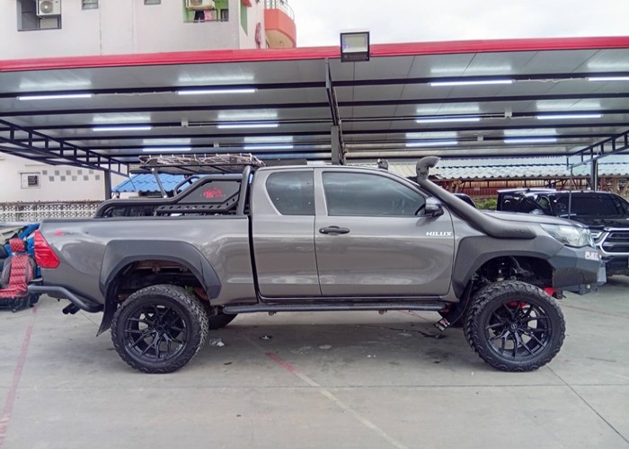 Used 8
                    TOYOTA
                     for Sale Image