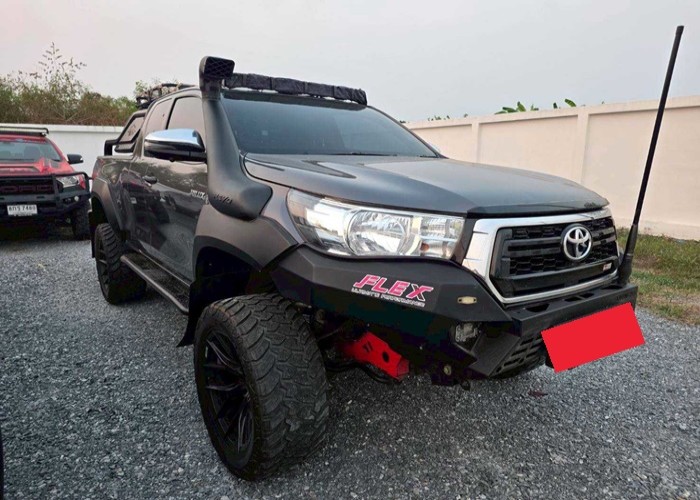 Used 8
                    TOYOTA
                     for Sale Image