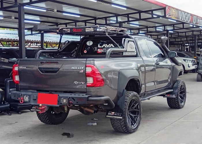 Used 8
                    TOYOTA
                     for Sale Image
