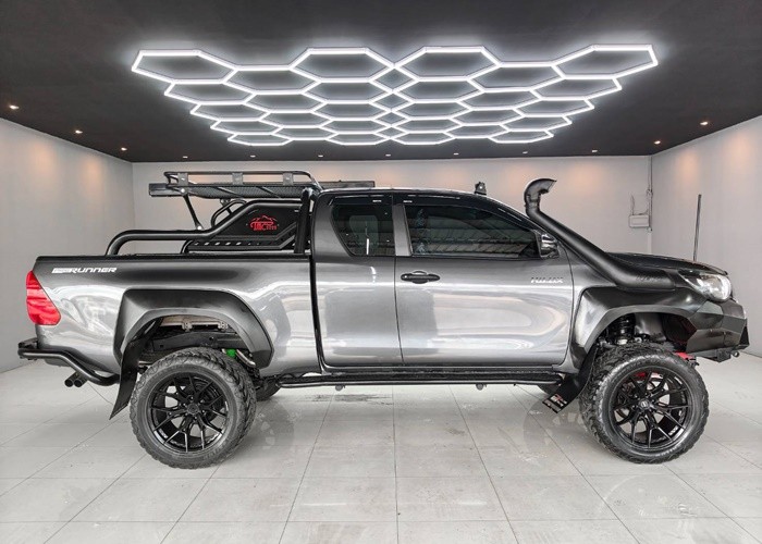 Used 8
                    TOYOTA
                     for Sale Image