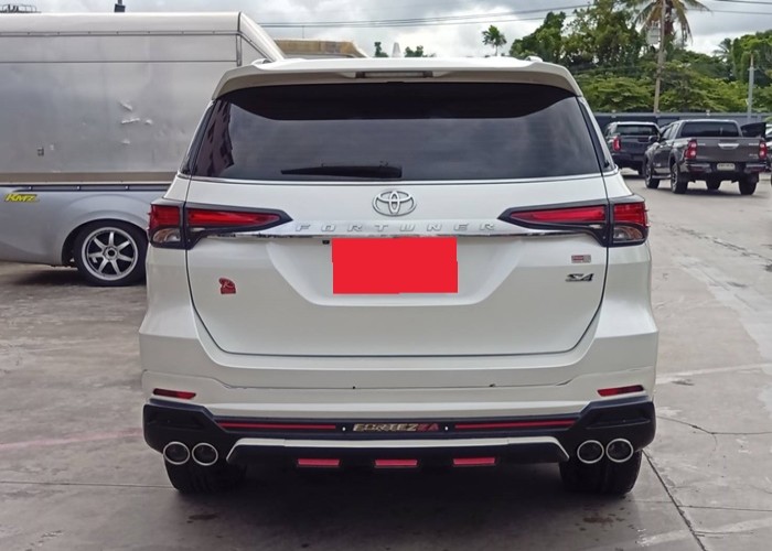 Used 6
                    TOYOTA
                     for Sale Image