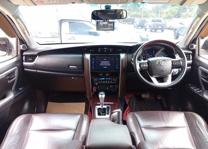 Used 6
                    TOYOTA
                     for Sale Image
