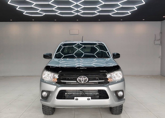 Used 5
                    TOYOTA
                     for Sale Image