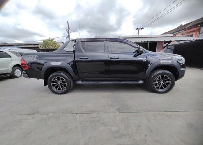 Used 4
                    TOYOTA
                     for Sale Image