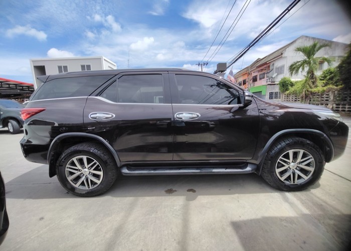 Used 1
                    TOYOTA
                     for Sale Image