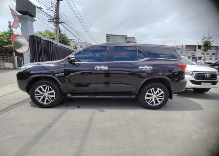 Used 1
                    TOYOTA
                     for Sale Image