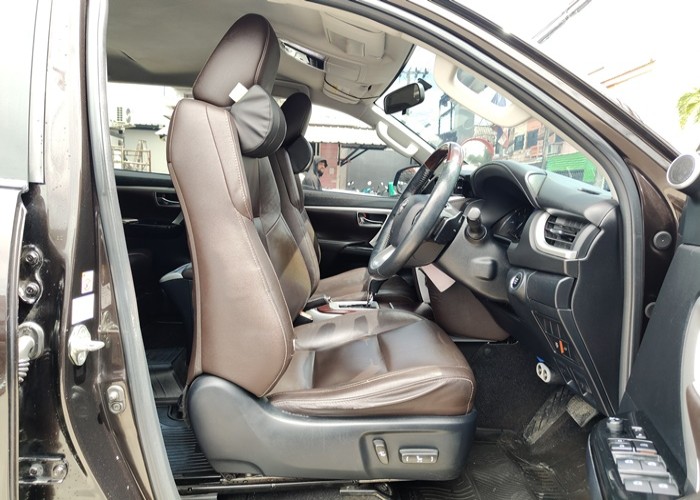 Used 1
                    TOYOTA
                     for Sale Image