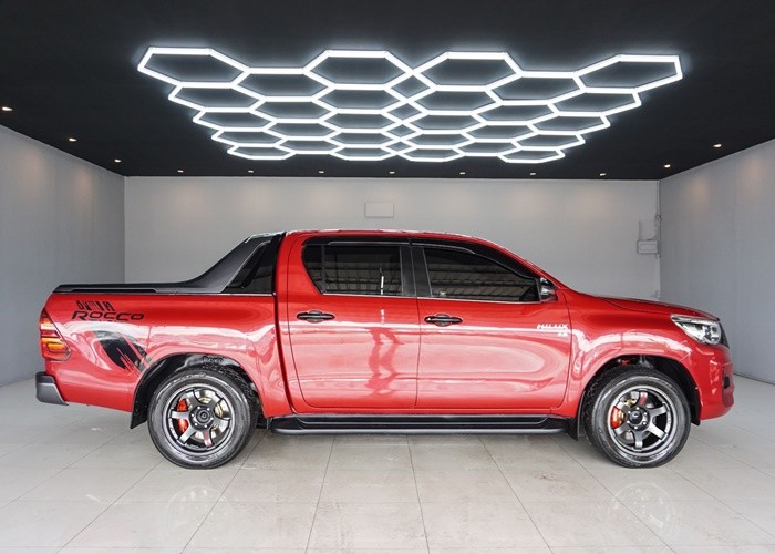 Used 7
                    TOYOTA
                     for Sale Image