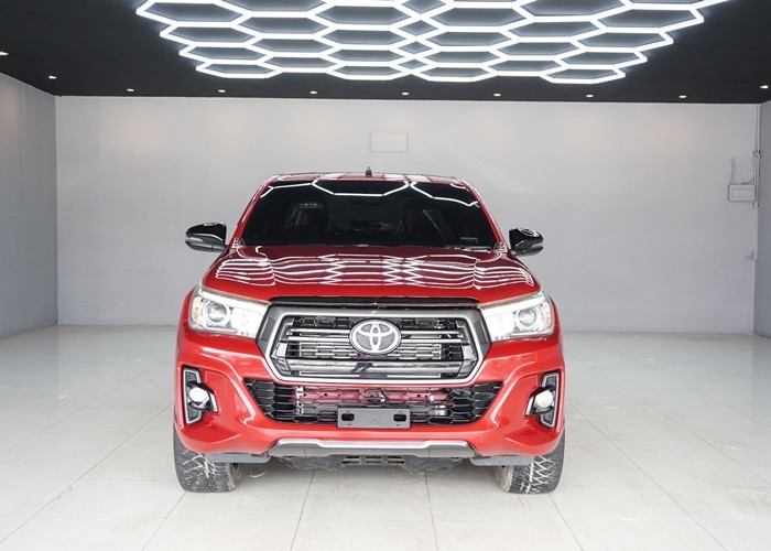 Used 7
                    TOYOTA
                     for Sale Image