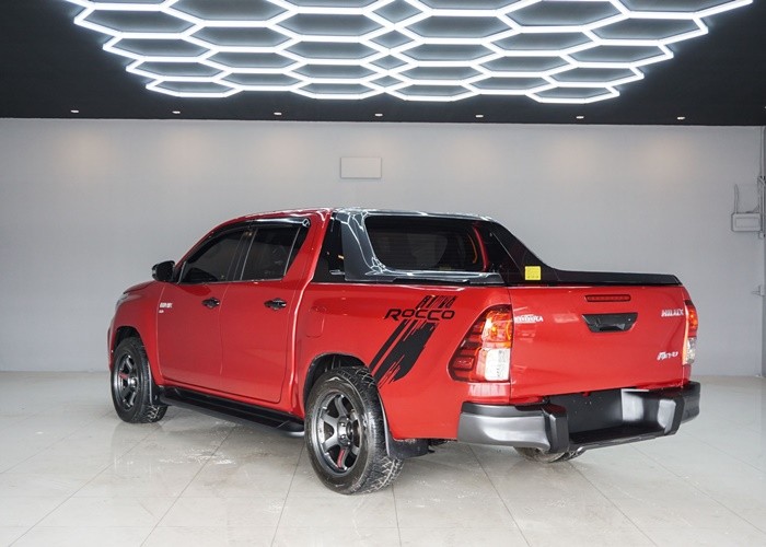 Used 7
                    TOYOTA
                     for Sale Image