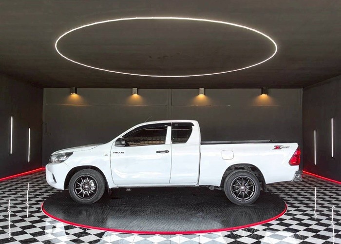 Used 11
                    TOYOTA
                     for Sale Image