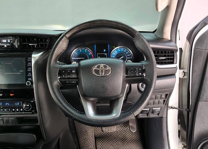 Used 1
                    TOYOTA
                     for Sale Image