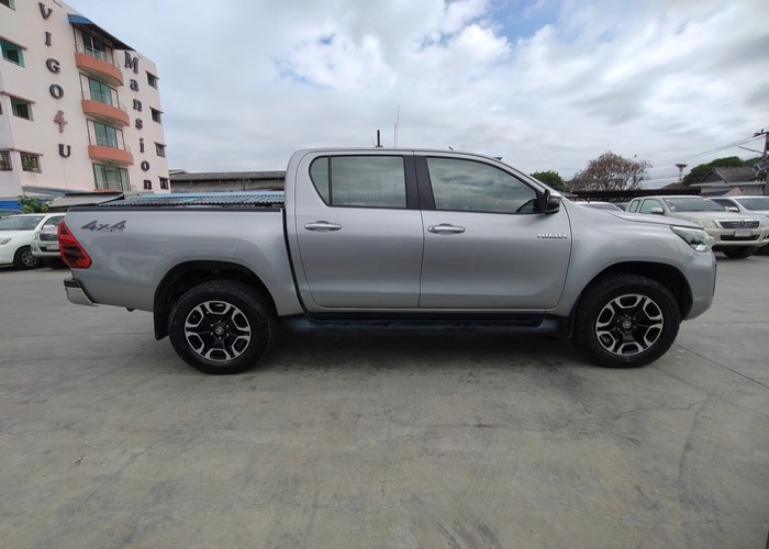 Used 9
                    TOYOTA
                     for Sale Image