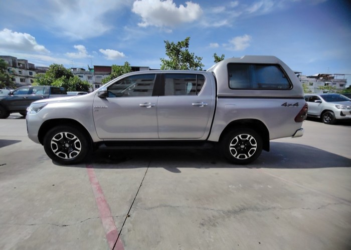 Used 12
                    TOYOTA
                     for Sale Image