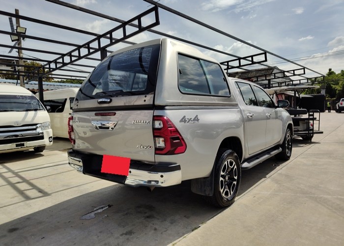 Used 12
                    TOYOTA
                     for Sale Image