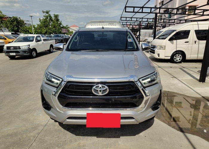 Used 12
                    TOYOTA
                     for Sale Image