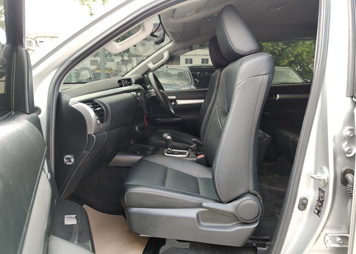 Used 10
                    TOYOTA
                     for Sale Image
