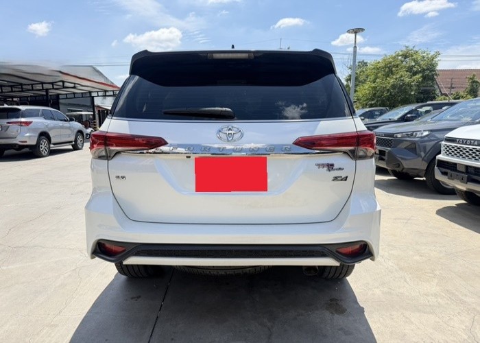 Used 1
                    TOYOTA
                     for Sale Image