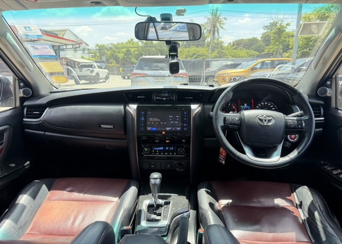 Used 1
                    TOYOTA
                     for Sale Image