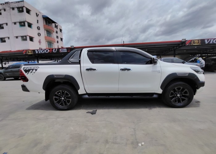 Used 8
                    TOYOTA
                     for Sale Image