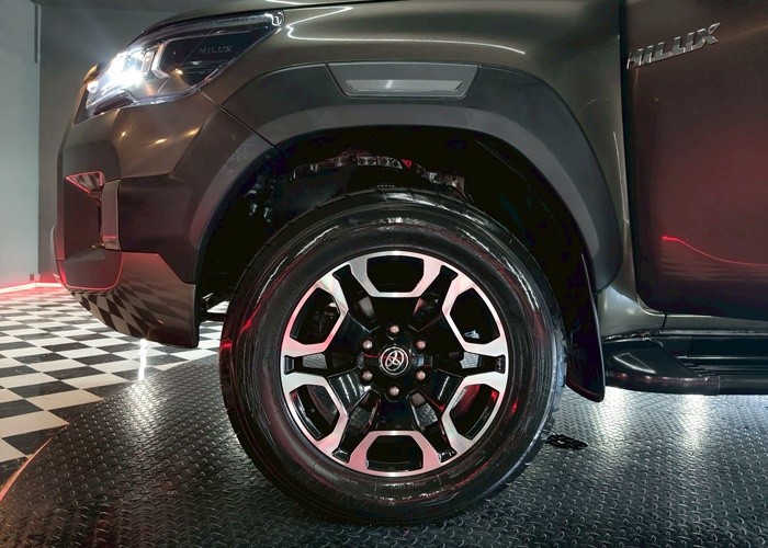 Used 9
                    TOYOTA
                     for Sale Image