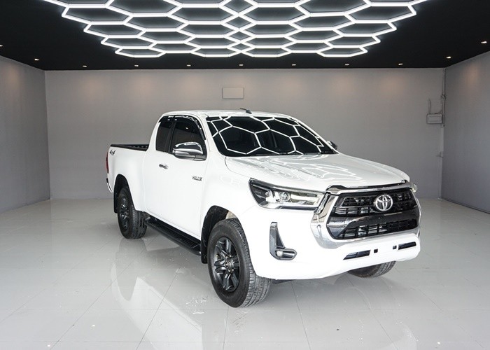 Used 4
                    TOYOTA
                     for Sale Image