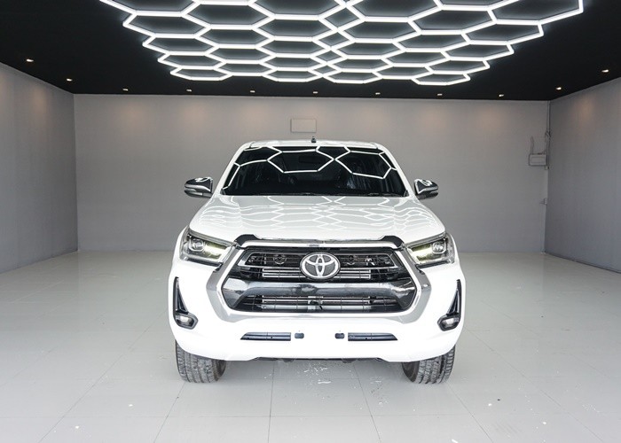Used 4
                    TOYOTA
                     for Sale Image