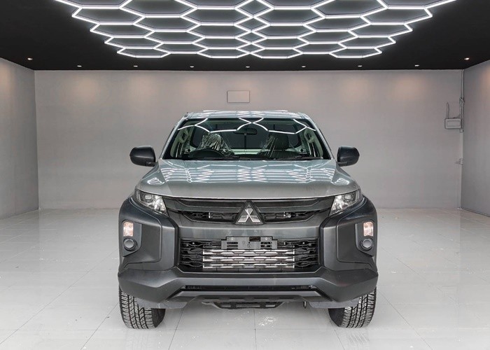 Used 4
                    MITSUBISHI
                     for Sale Image