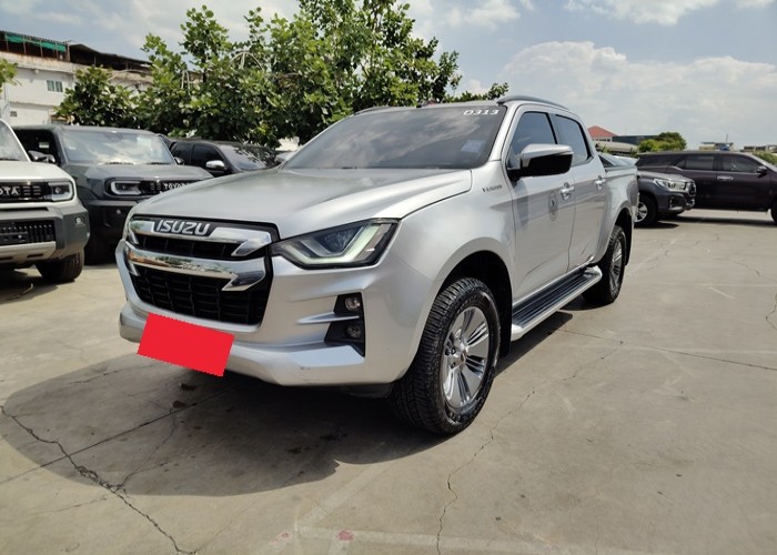 ISUZU
             
                 for Sale for Sale