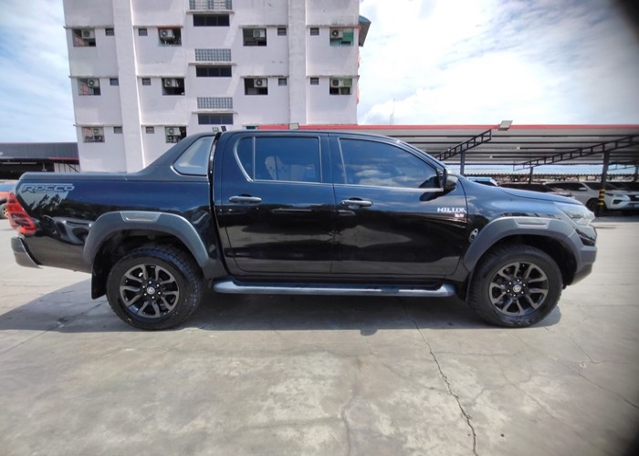 Used 11
                    TOYOTA
                     for Sale Image