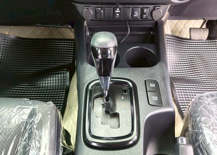Used 8
                    TOYOTA
                     for Sale Image