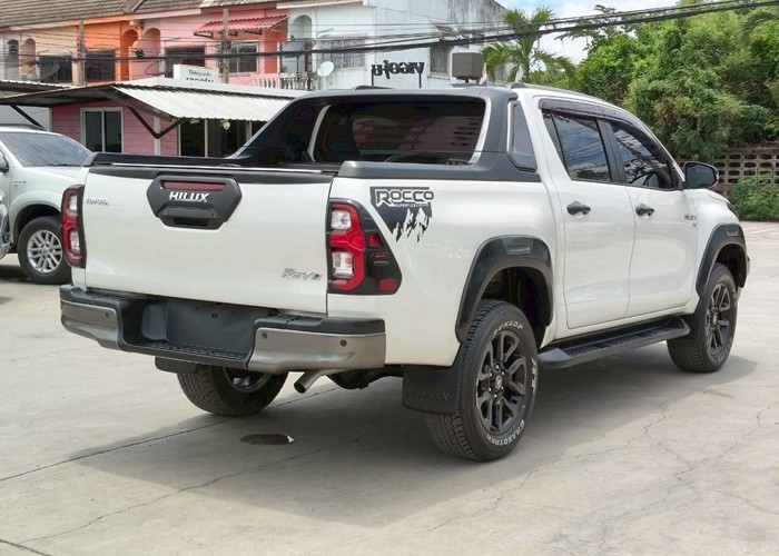 Used 8
                    TOYOTA
                     for Sale Image
