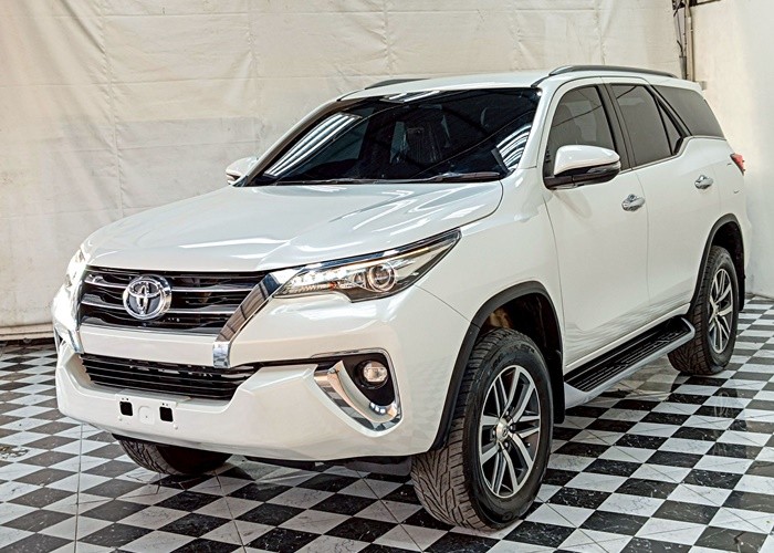 Used 8
                    TOYOTA
                     for Sale Image