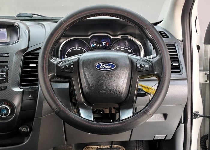 Used 6
                    FORD
                     for Sale Image