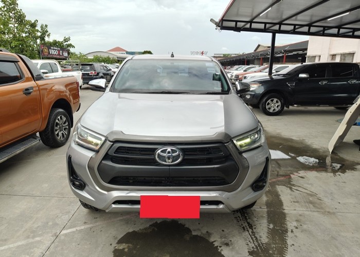 Used 5
                    TOYOTA
                     for Sale Image