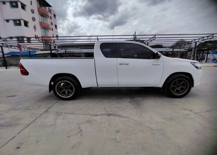 Used 9
                    TOYOTA
                     for Sale Image
