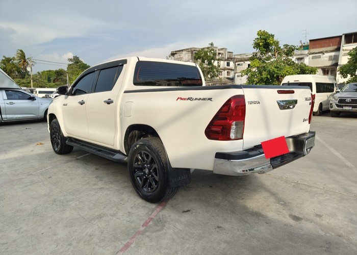 Used 8
                    TOYOTA
                     for Sale Image