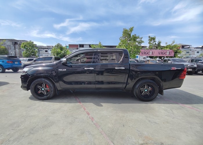 Used 10
                    TOYOTA
                     for Sale Image