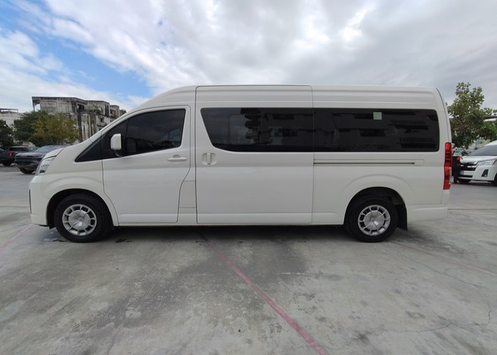 Used 12
                    TOYOTA
                     for Sale Image