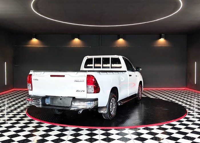 Used 7
                    TOYOTA
                     for Sale Image