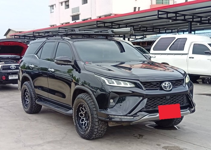 Used 9
                    TOYOTA
                     for Sale Image