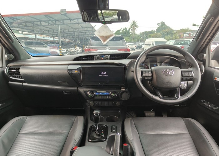 Used 5
                    TOYOTA
                     for Sale Image