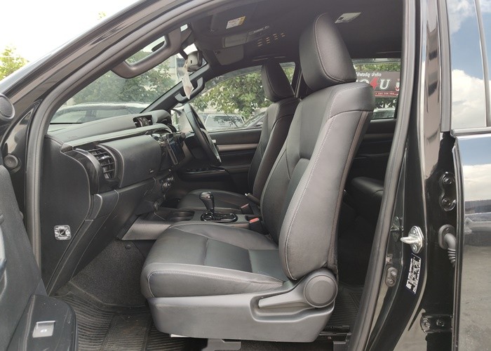 Used 5
                    TOYOTA
                     for Sale Image