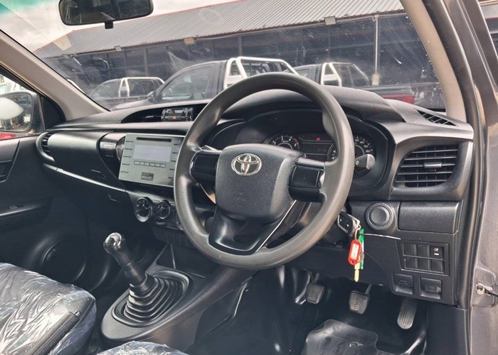 Used 7
                    TOYOTA
                     for Sale Image