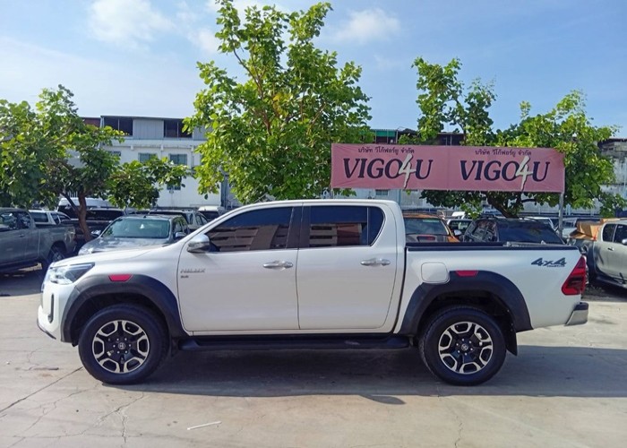 Used 10
                    TOYOTA
                     for Sale Image