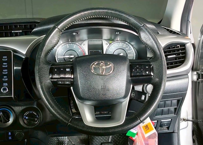 Used 10
                    TOYOTA
                     for Sale Image