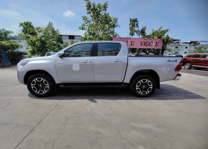 Used 10
                    TOYOTA
                     for Sale Image