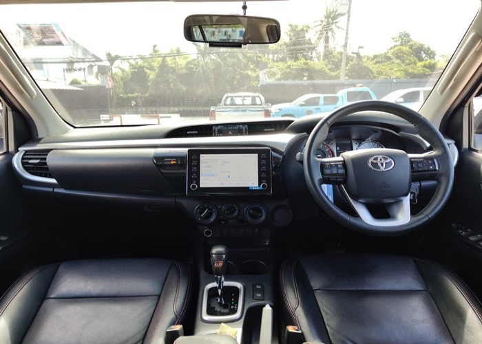 Used 8
                    TOYOTA
                     for Sale Image