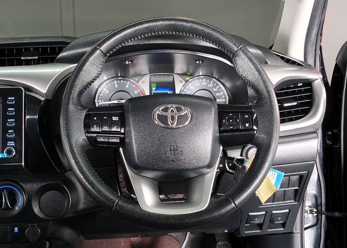 Used 8
                    TOYOTA
                     for Sale Image