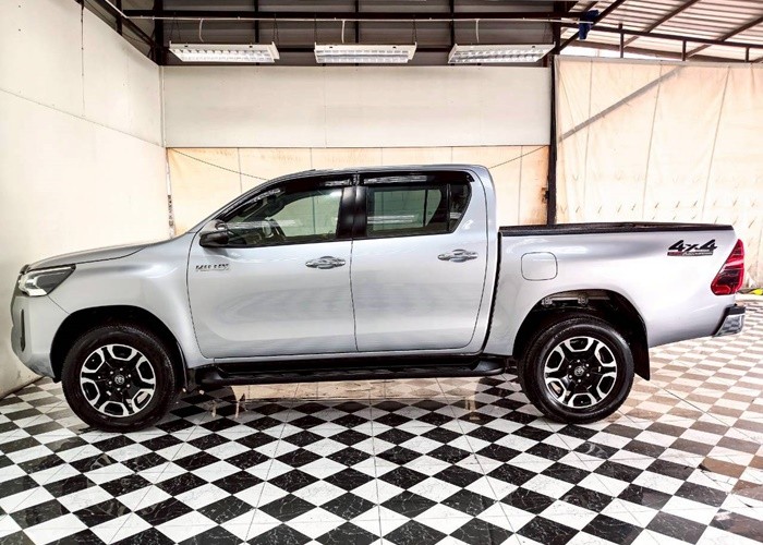 Used 3
                    TOYOTA
                     for Sale Image